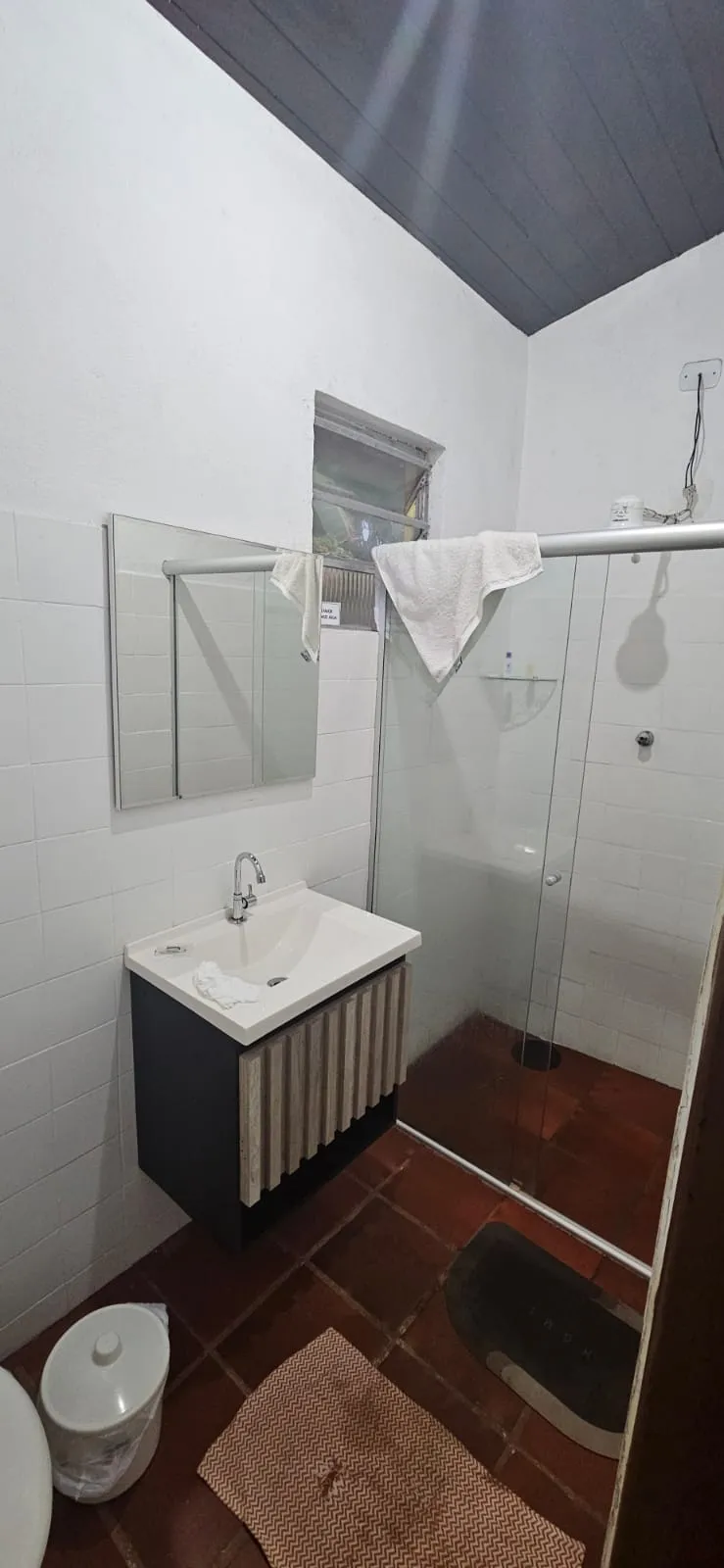 Banheiro do quarto da cozinha