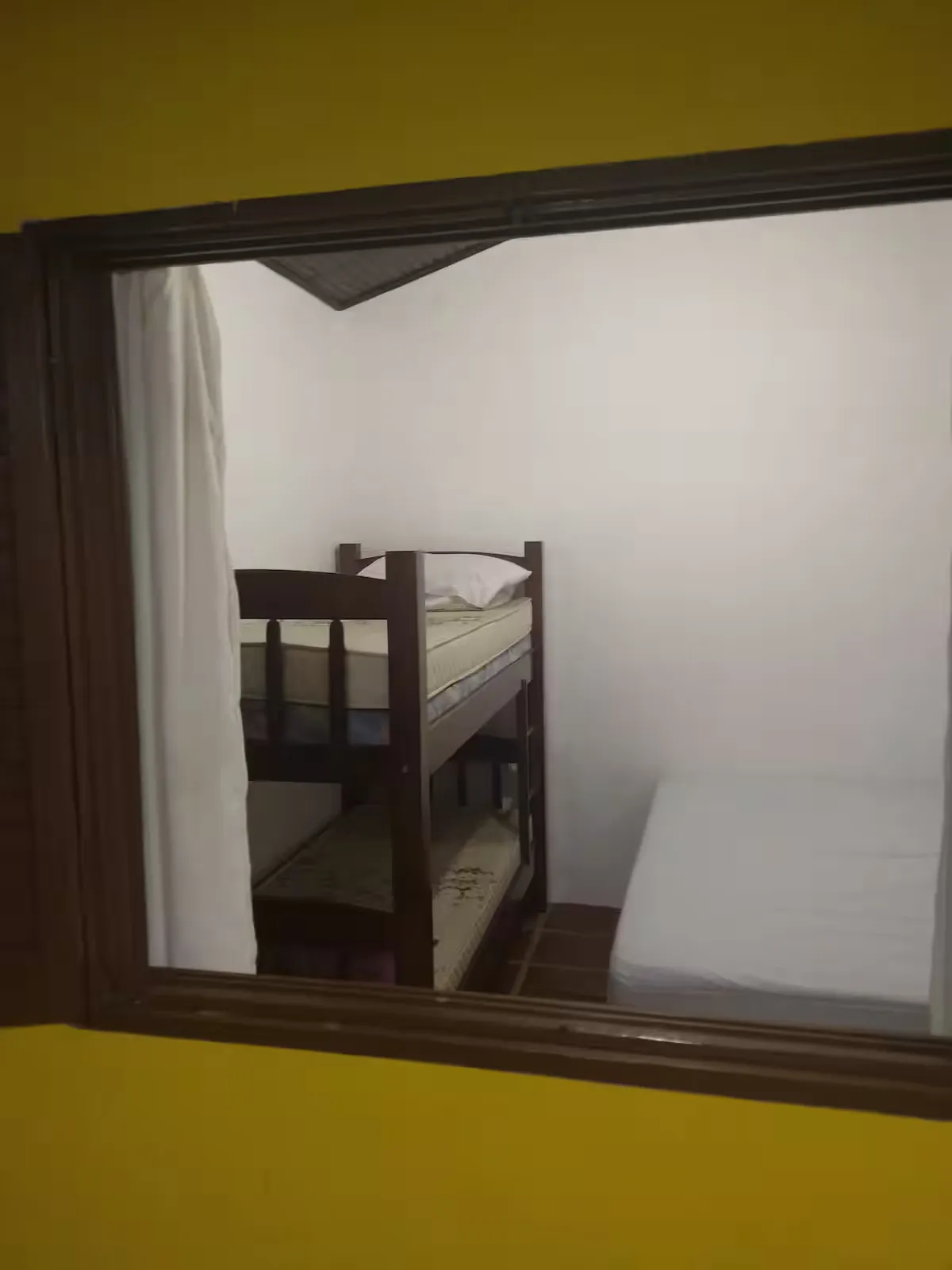 Outra vista do quarto da cozinha